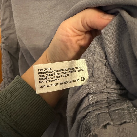 Universal Thread Sleeveless Gray Muscle Tee - Picture 4 of 4